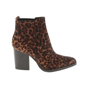 NWT Marc Fisher Animal Print Ankle Boots